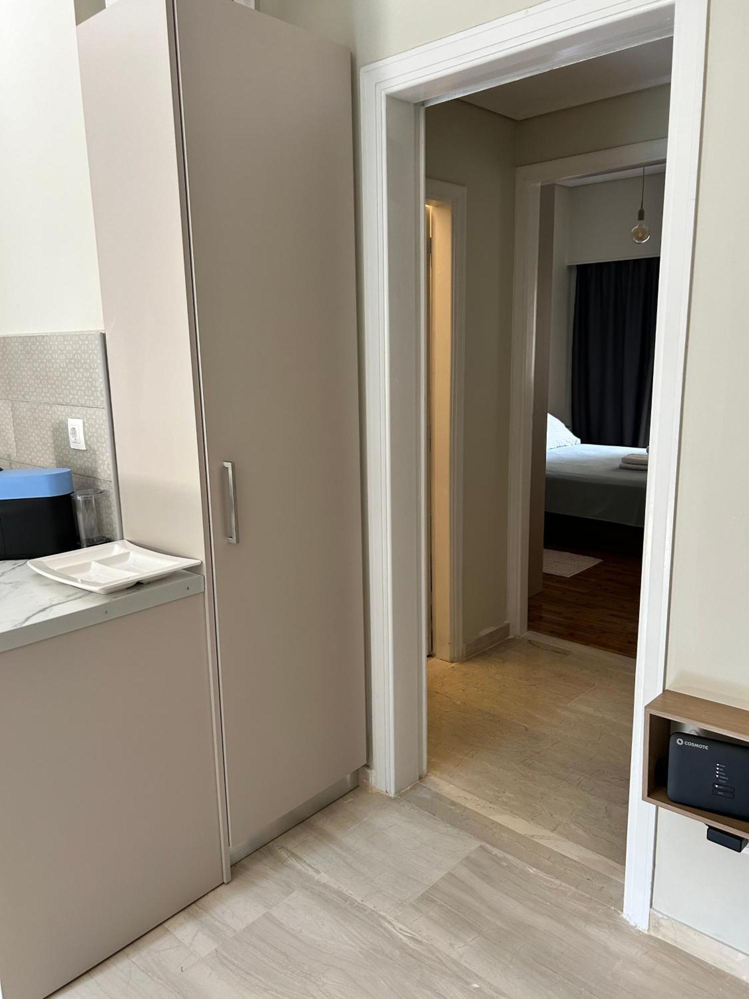 Evrou 21A Metropolitan Suite Athen Exterior foto