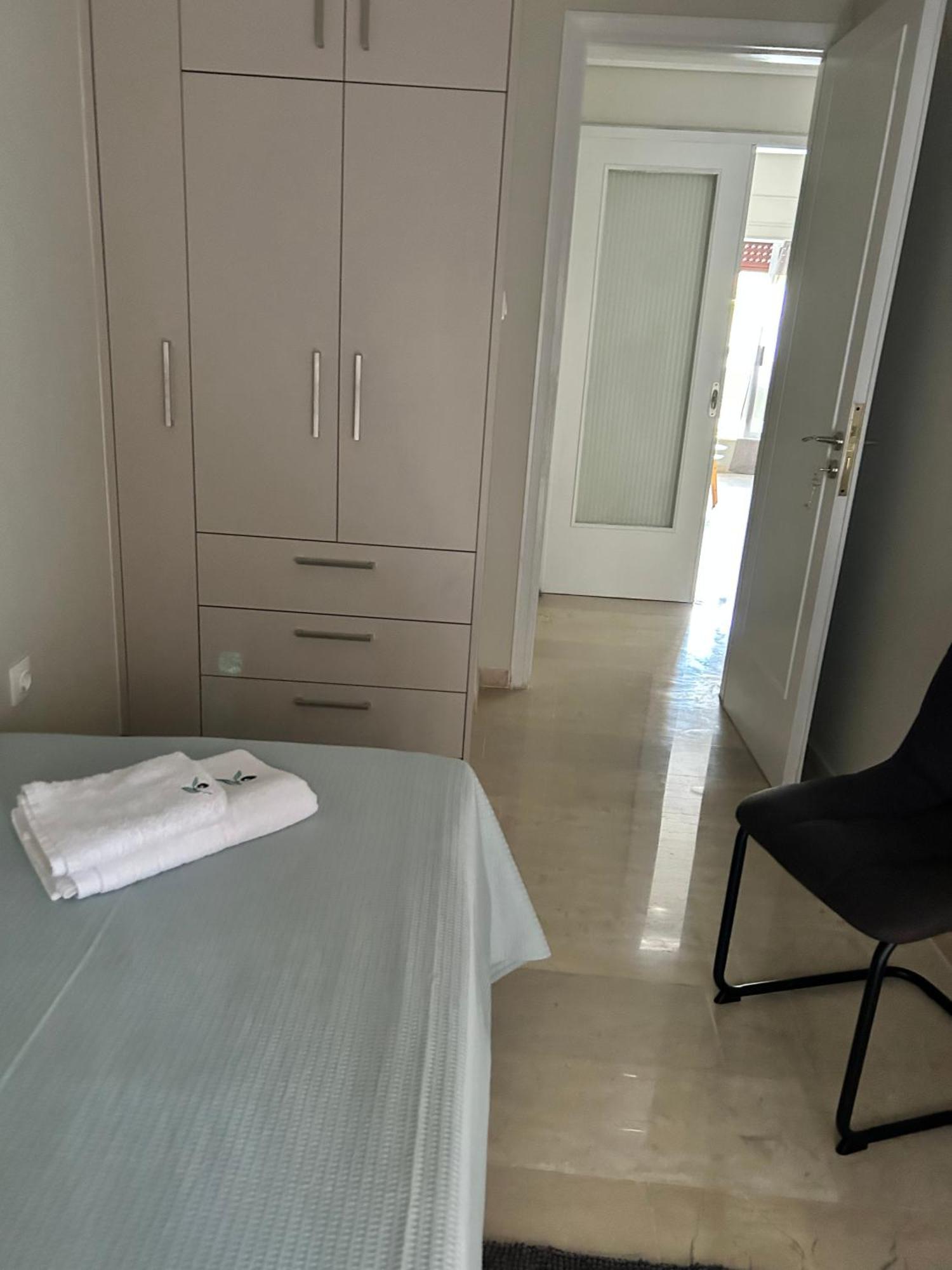 Evrou 21A Metropolitan Suite Athen Exterior foto