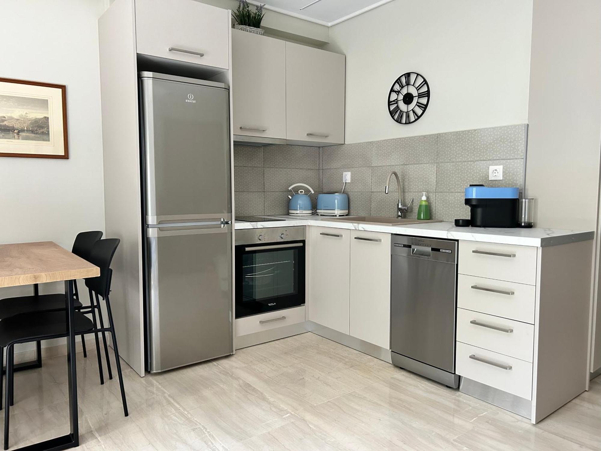 Evrou 21A Metropolitan Suite Athen Exterior foto